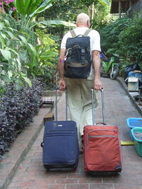 2010-Peter-mit-kleinem-gepaeck-q.jpg
